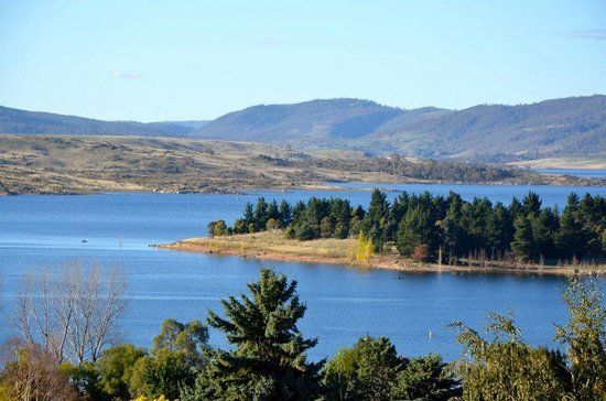 Lake Jindabyne